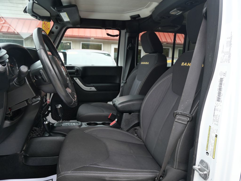 2014 Jeep Wrangler Unlimited Sahara Mt Pleasant MI