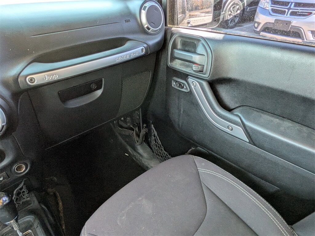 2014 Jeep Wrangler Unlimited Sahara Saint Augustine FL