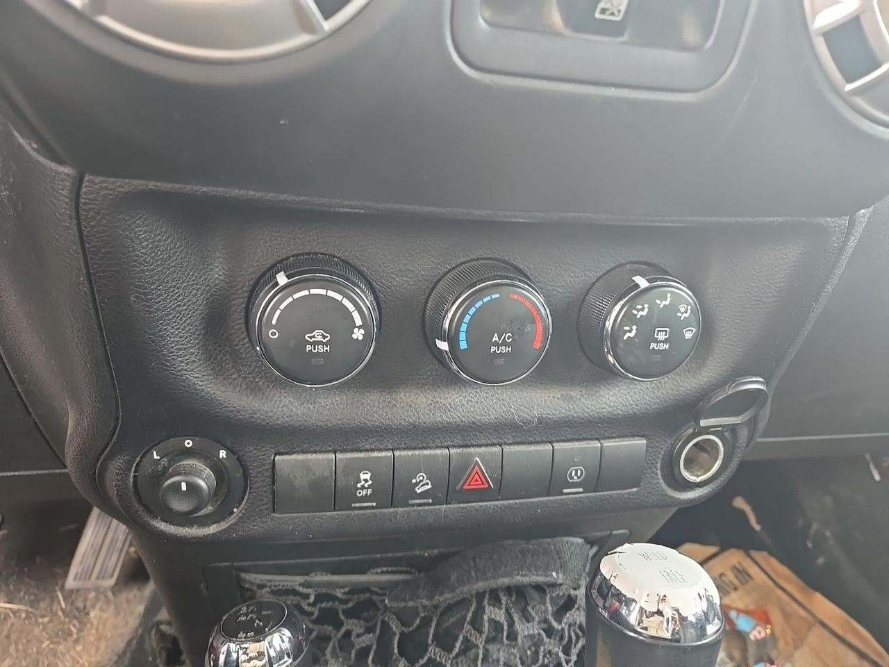 2014 Jeep Wrangler Unlimited Sahara West Burlington IA