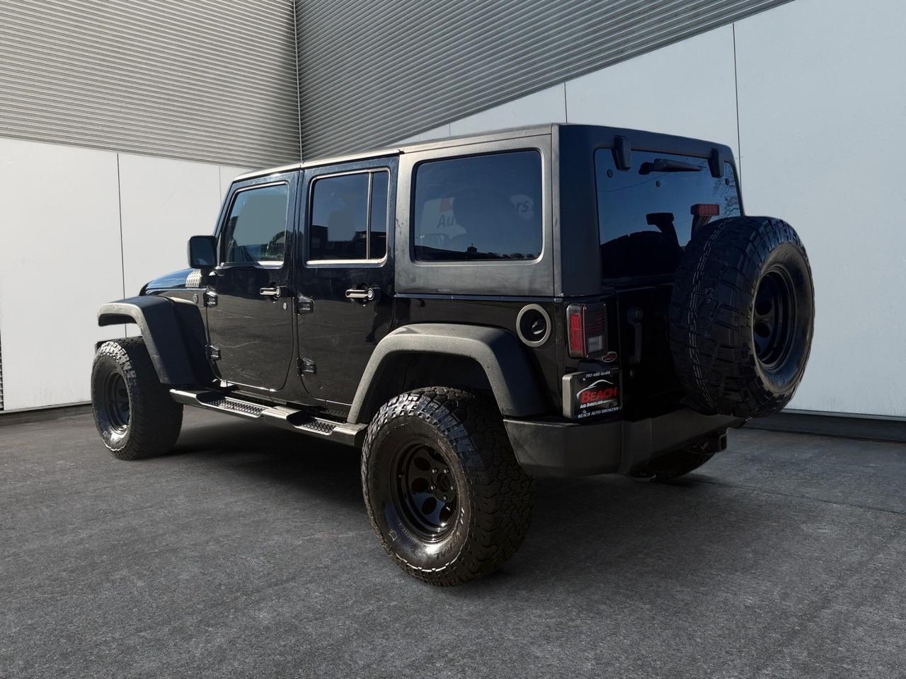 2014 Jeep Wrangler Unlimited Sport, BRUSH GUARD, 4X4, TOW HOOKS, RUNNING BOARDS, TOW PACKAGE, HEATED MIRRORS, ALL WEATHER FLOOR MATS, AUX, USB, BUILT FOR TRAILS AND READY FOR ANYTHING! Norfolk VA