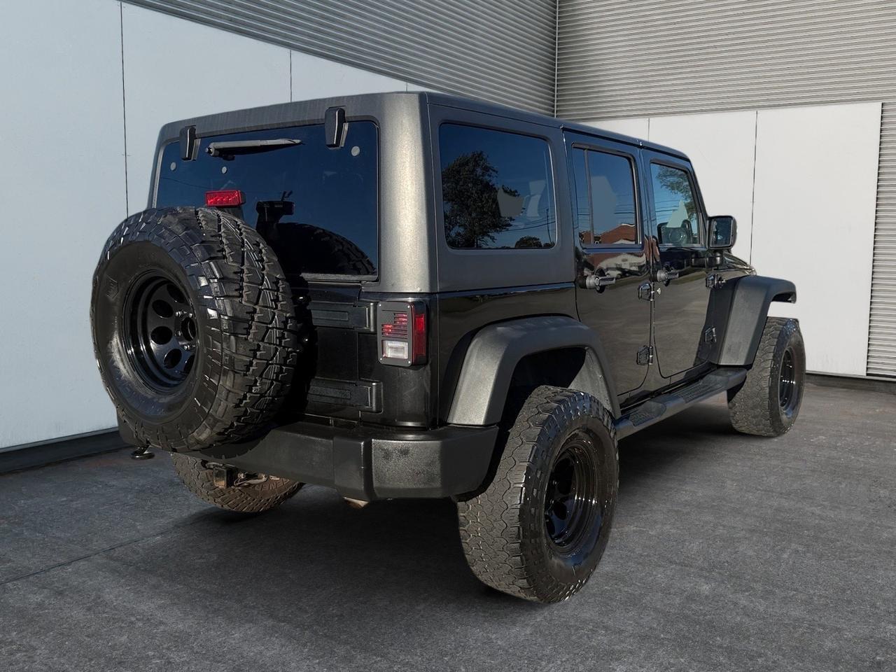 2014 Jeep Wrangler Unlimited Sport, BRUSH GUARD, 4X4, TOW HOOKS, RUNNING BOARDS, TOW PACKAGE, HEATED MIRRORS, ALL WEATHER FLOOR MATS, AUX, USB, BUILT FOR TRAILS AND READY FOR ANYTHING! Norfolk VA