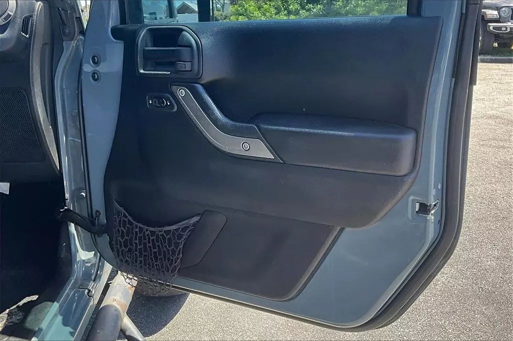 2014 Jeep Wrangler Unlimited Sport S SUV 4D Maitland FL