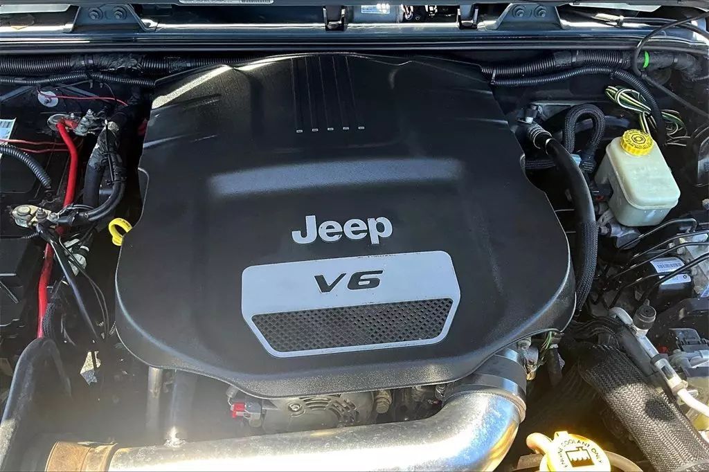 2014 Jeep Wrangler Unlimited Sport S SUV 4D Maitland FL