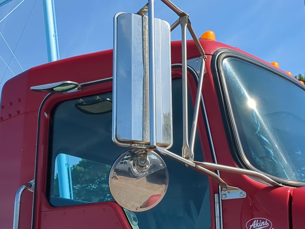 2014 Kenworth T3 Appleton WI