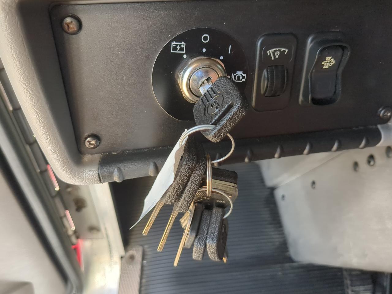 2014 Kenworth T3 Winder GA