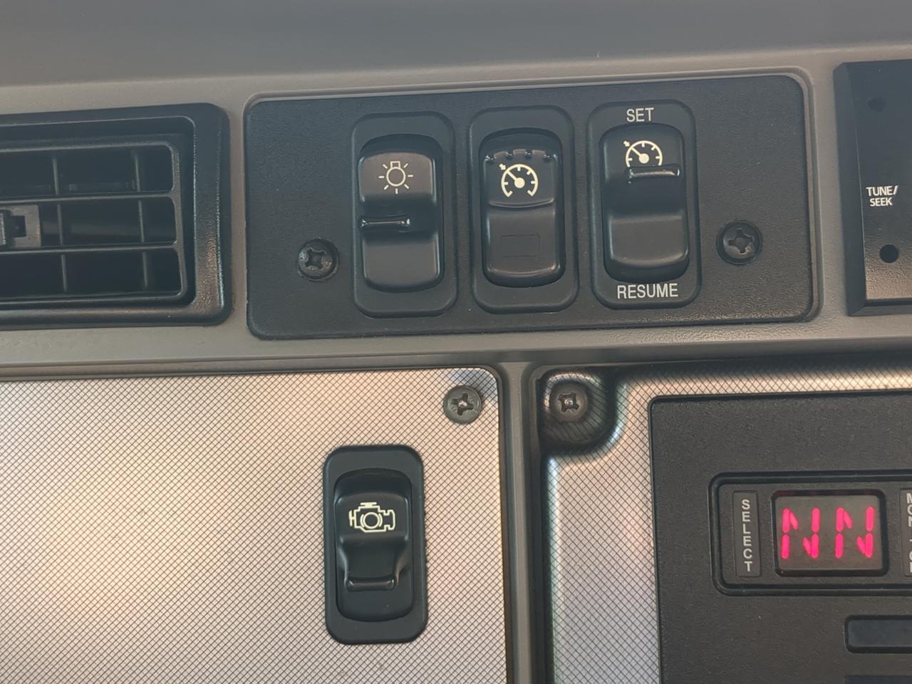 2014 Kenworth T3 Winder GA