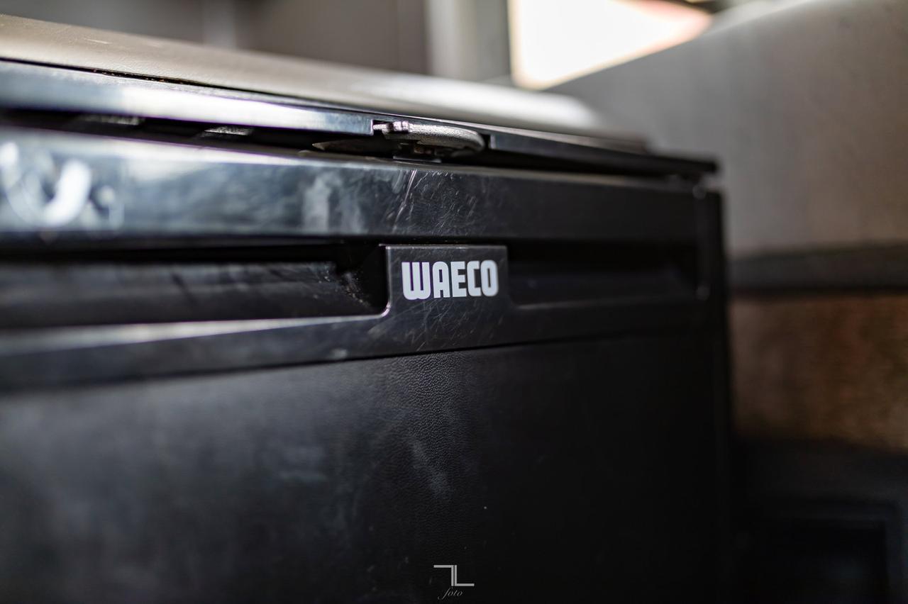 2014 Kenworth W-900 Tractor Sleeper Red Deer AB