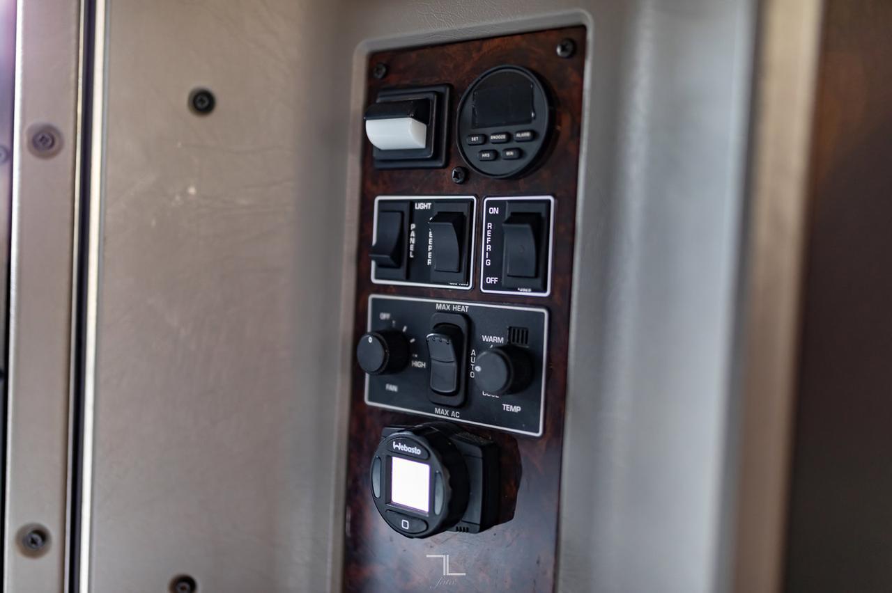 2014 Kenworth W-900 Tractor Sleeper Red Deer AB