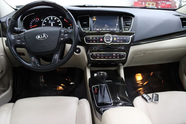 2014 Kia Cadenza Premium