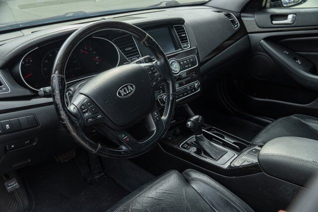 2014 Kia Cadenza Premium  Selma TX