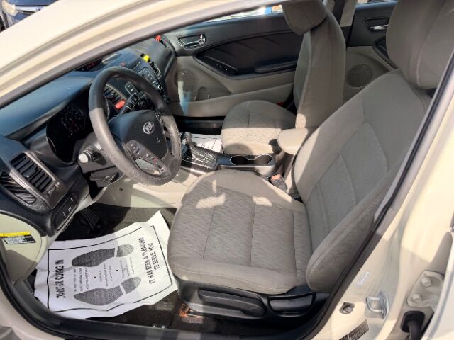 2014 Kia Forte . Norfolk VA