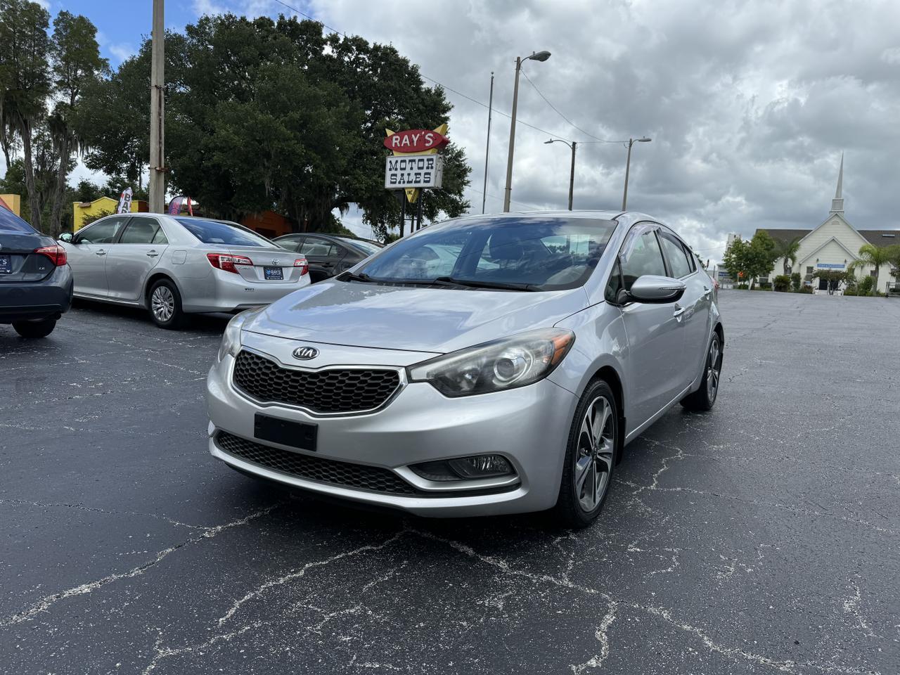 Lakeland Buy Here Pay Here Used Car Dealership Lake Wales, FL Ray's