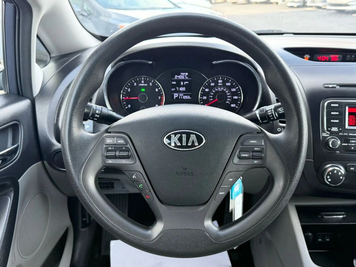 2014 Kia Forte LX Sedan 4D Cincinnati OH