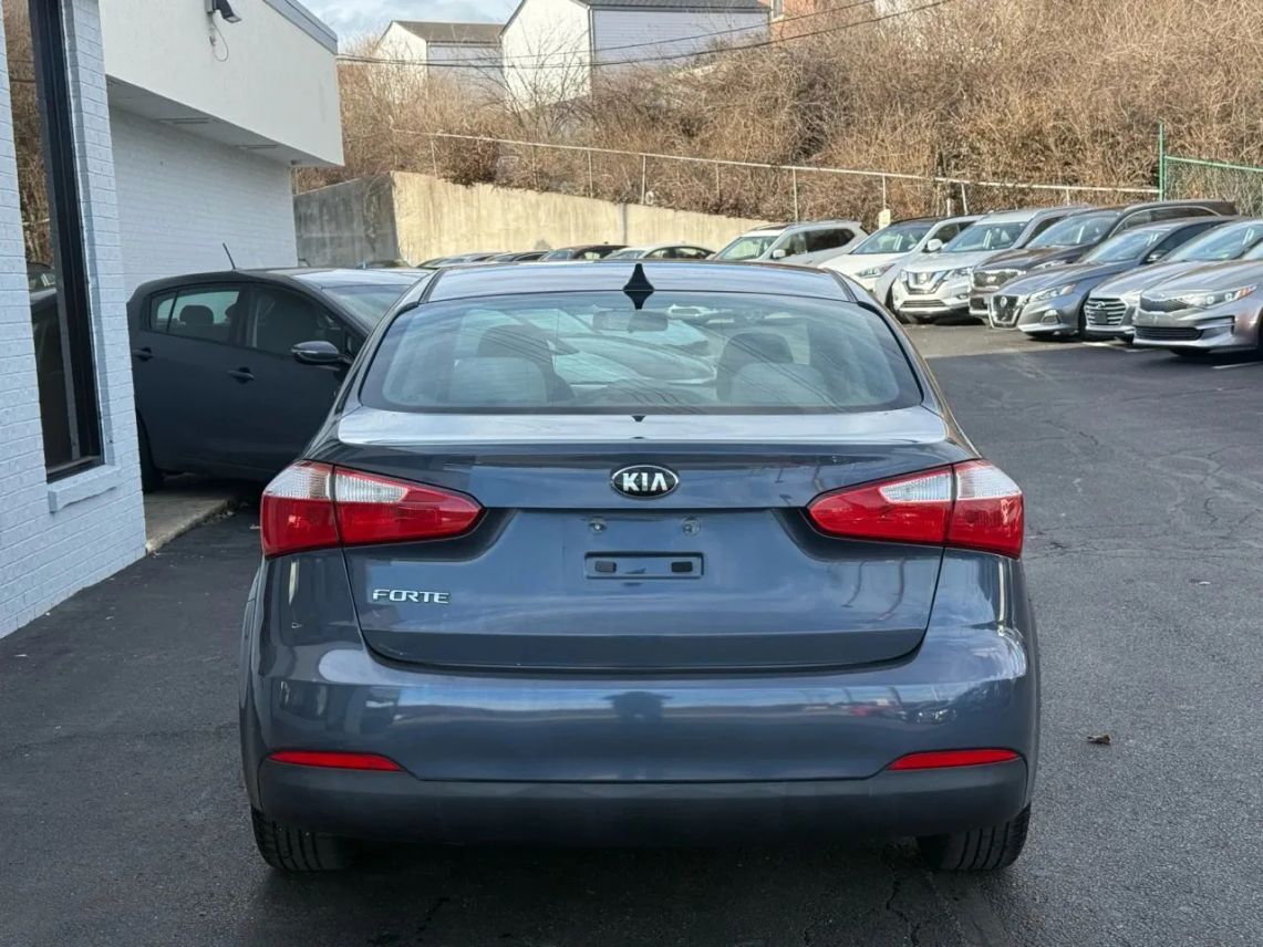 2014 Kia Forte LX Sedan 4D Cincinnati OH