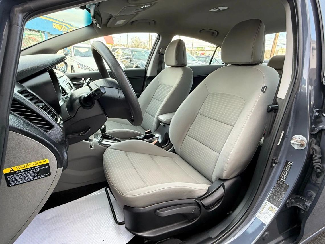 2014 Kia Forte LX Sedan 4D Cincinnati OH