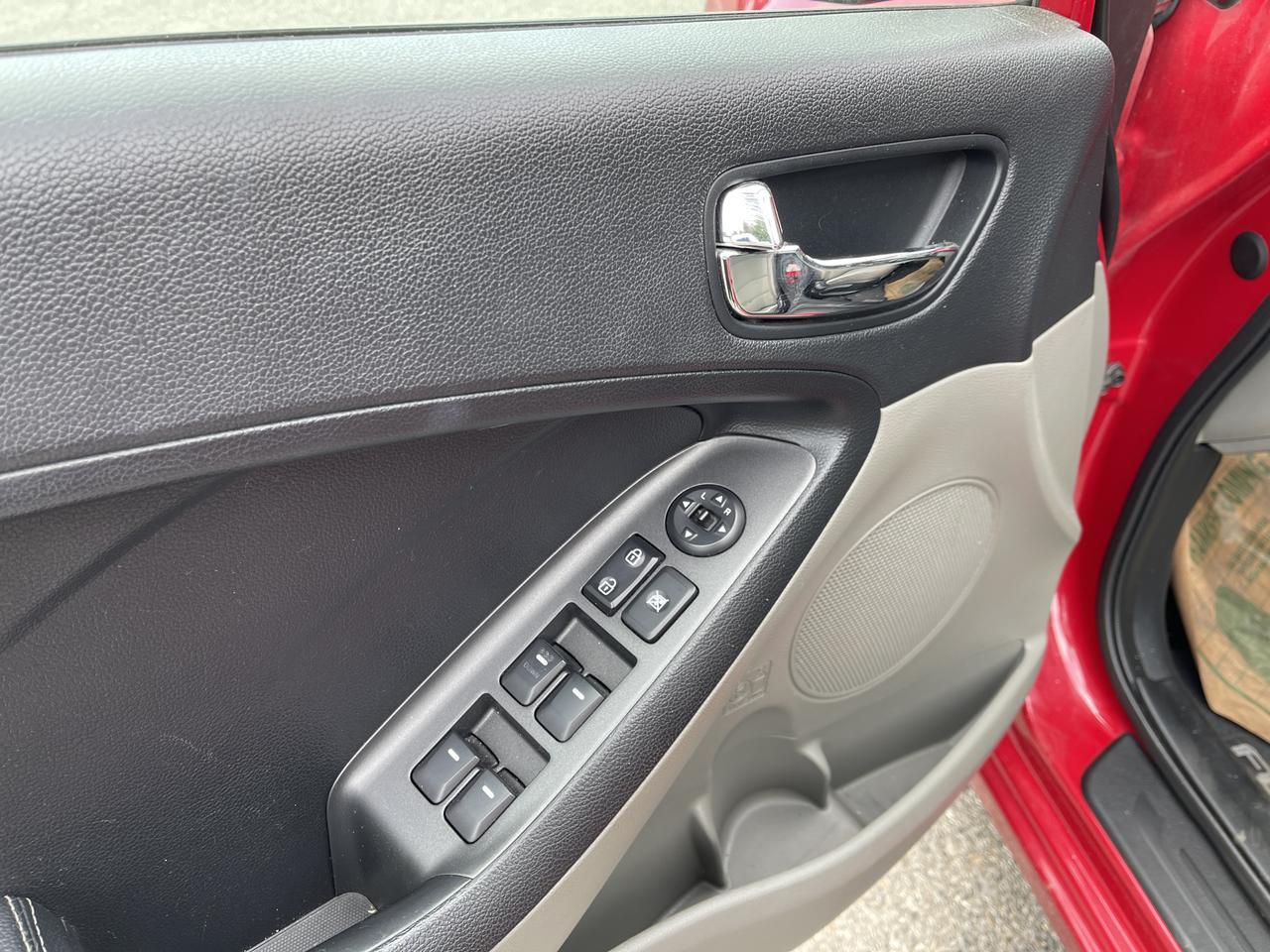 2014 Kia Forte LX Hayden ID