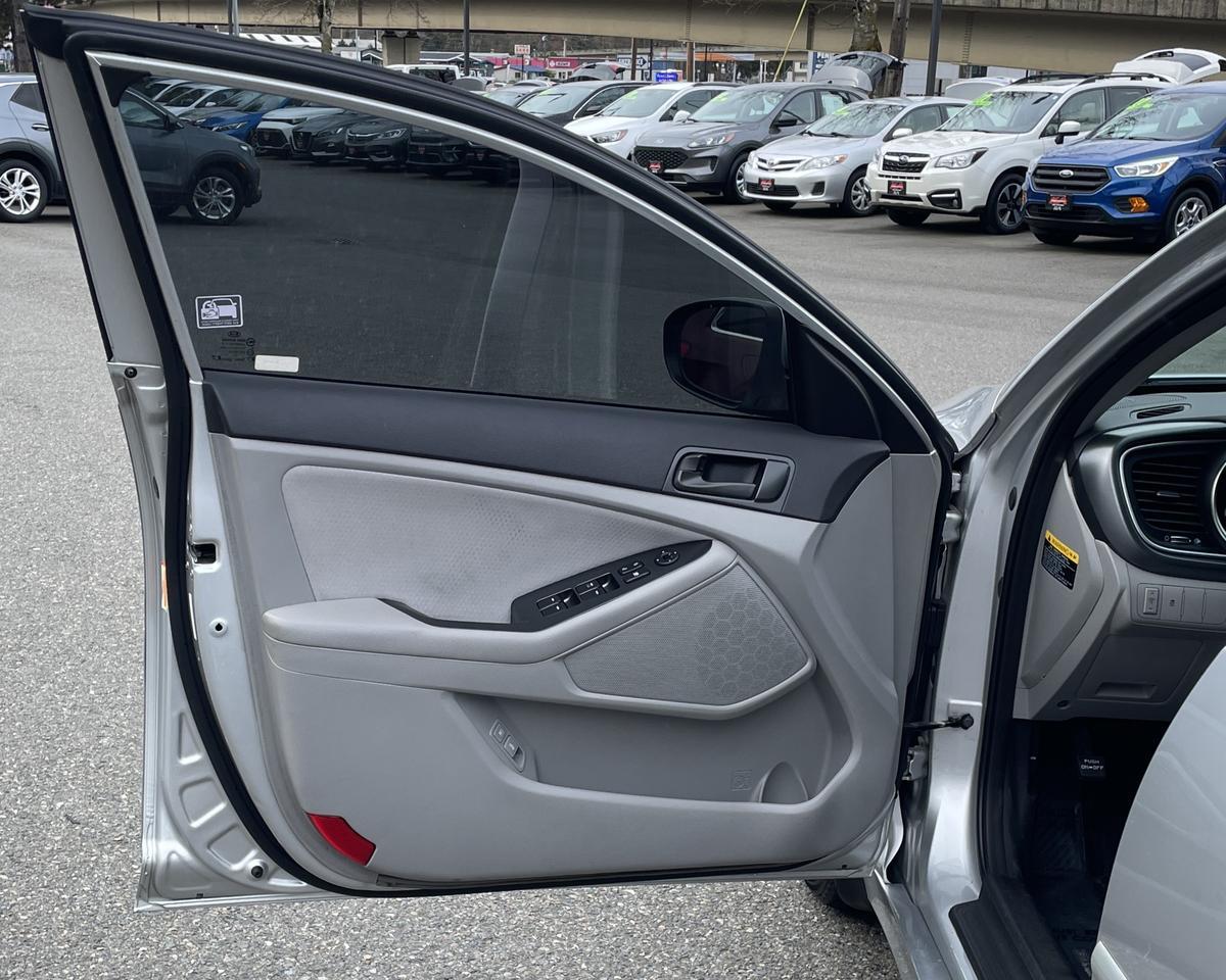 2014 Kia Optima LX Sedan 4D Port Orchard WA