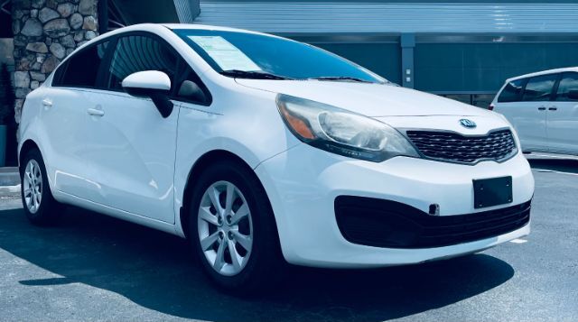 2014 Kia Rio- SAR LX