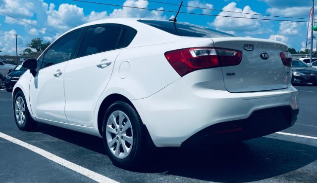 2014 Kia Rio- SAR LX