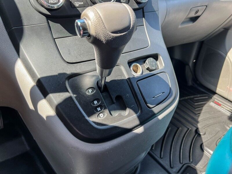 2014 Kia Sedona LX Wilmington NC