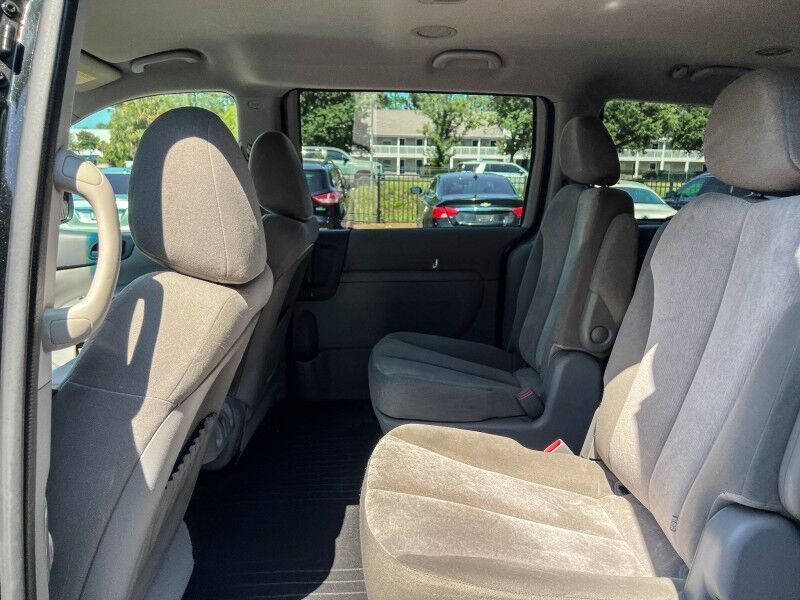 2014 Kia Sedona LX Wilmington NC