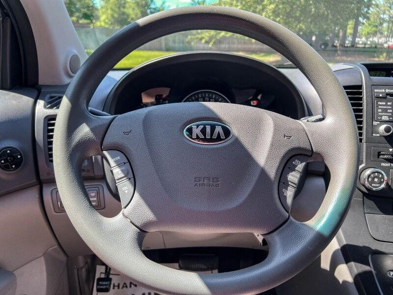 2014 Kia Sedona LX Wilmington NC