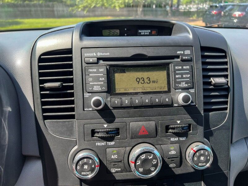 2014 Kia Sedona LX Wilmington NC