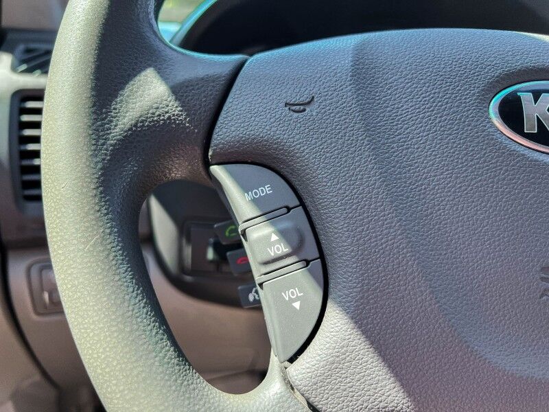 2014 Kia Sedona LX Wilmington NC