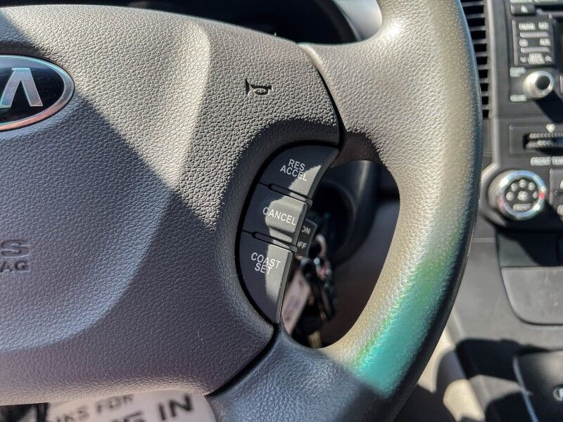 2014 Kia Sedona LX Wilmington NC