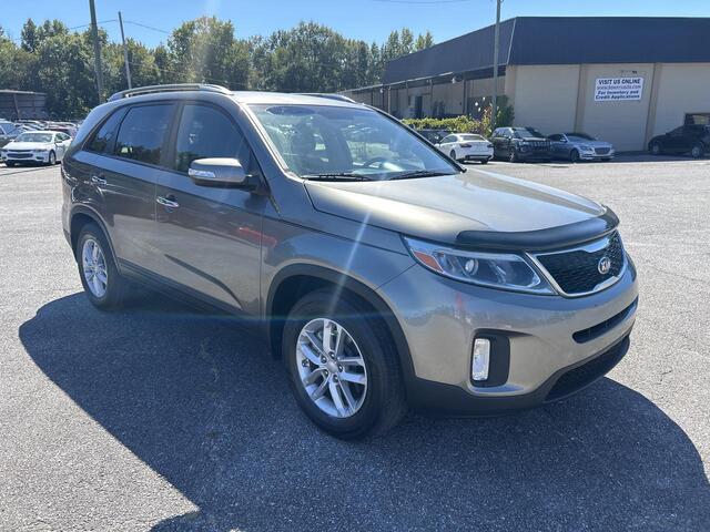 2014 Kia Sorento LX Meridian MS 2014 Kia Sorento LX Meridian MS