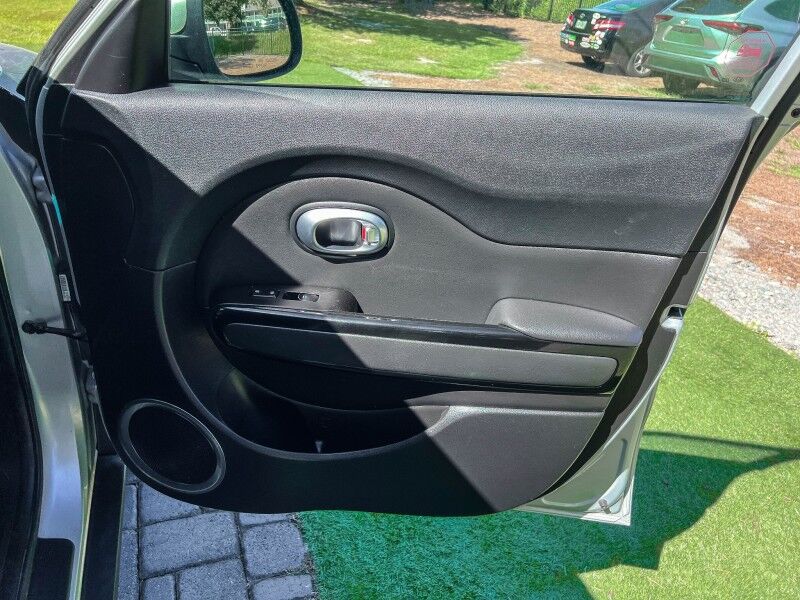 2014 Kia Soul ! Wilmington NC