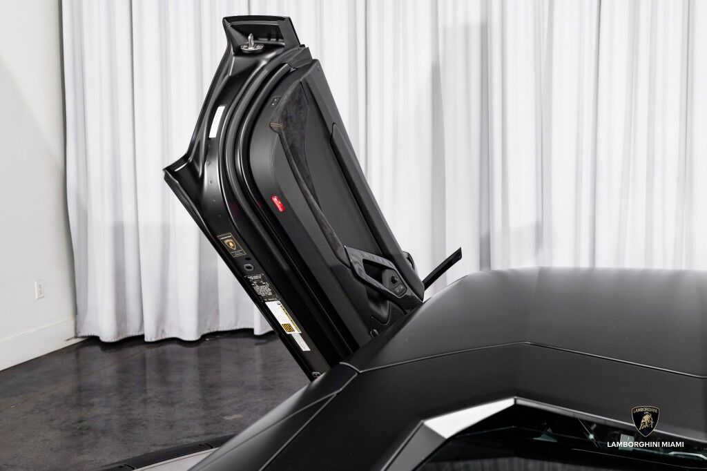 2014 Lamborghini Aventador North Miami Beach FL