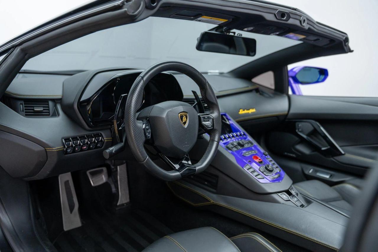 2014 Lamborghini Aventador