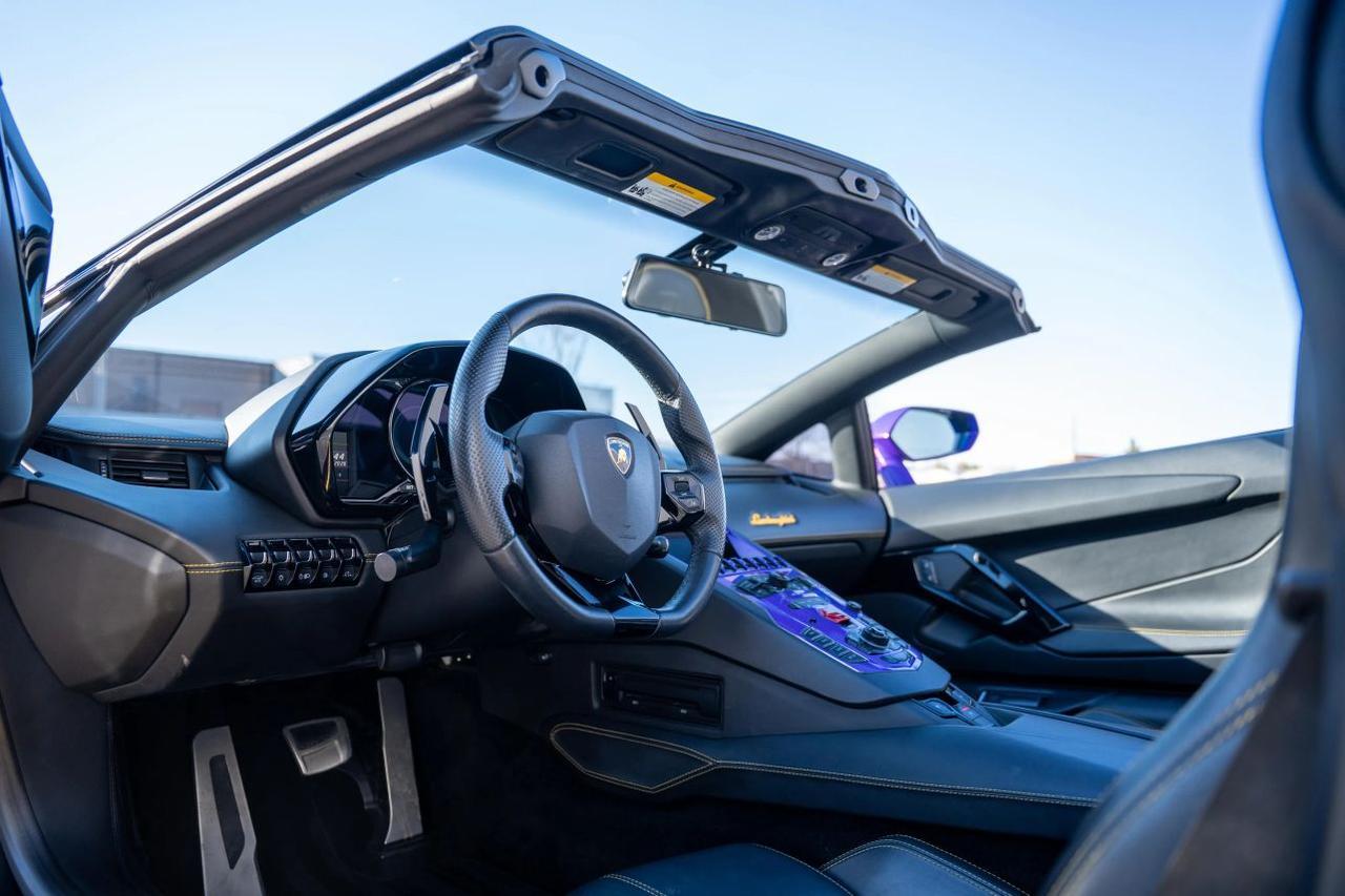 2014 Lamborghini Aventador