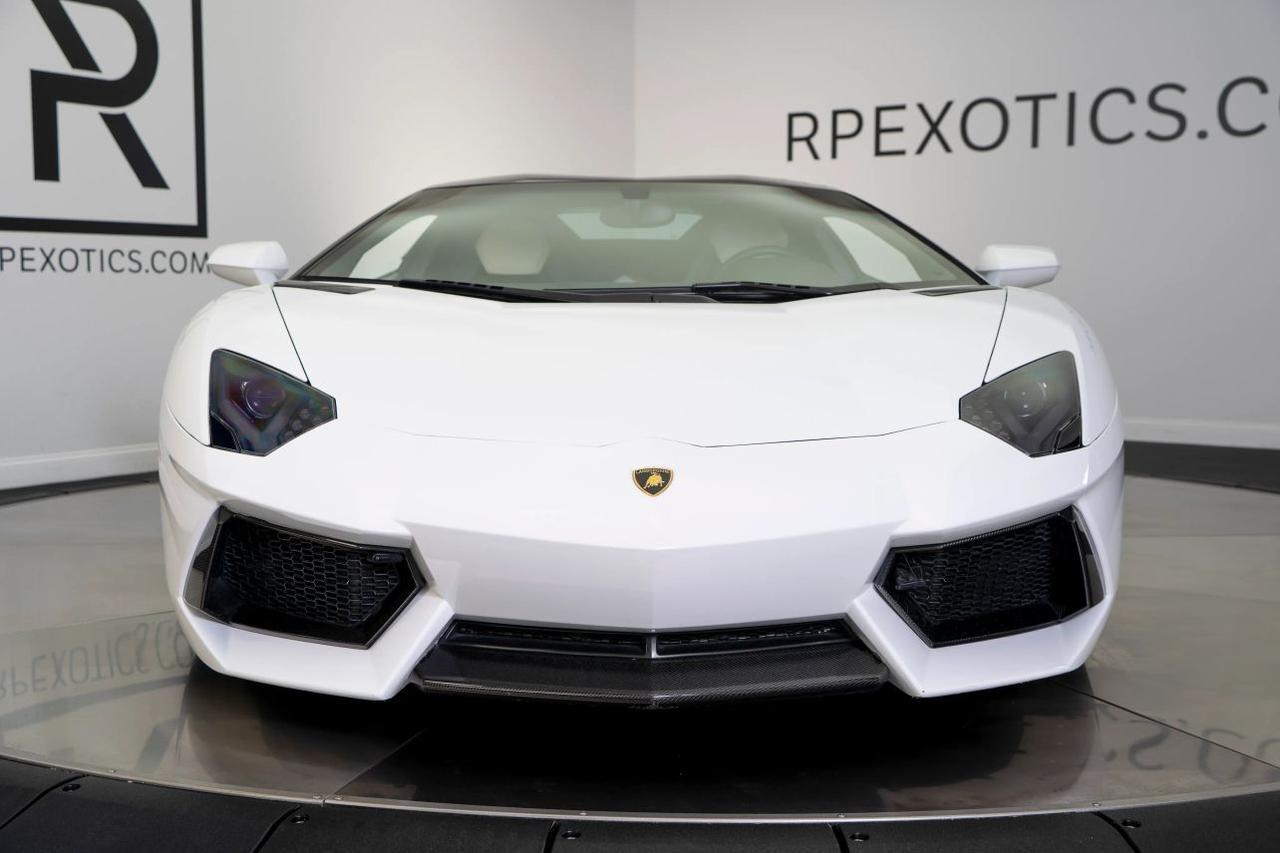 2014 Lamborghini Aventador
