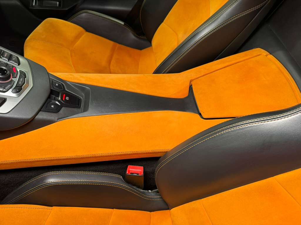 2014 Lamborghini Aventador Roadster Bianco Canopus paint, Sensonum audio system AND MUCH MORE!! Fort Lauderdale FL