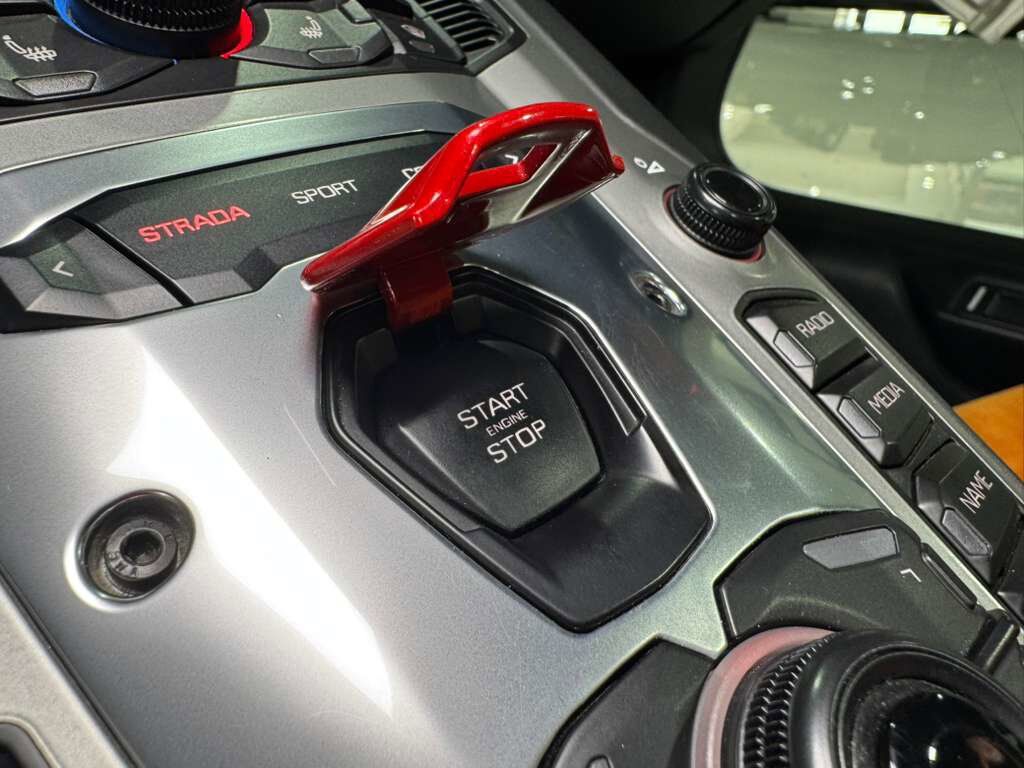 2014 Lamborghini Aventador Roadster Bianco Canopus paint, Sensonum audio system AND MUCH MORE!! Fort Lauderdale FL