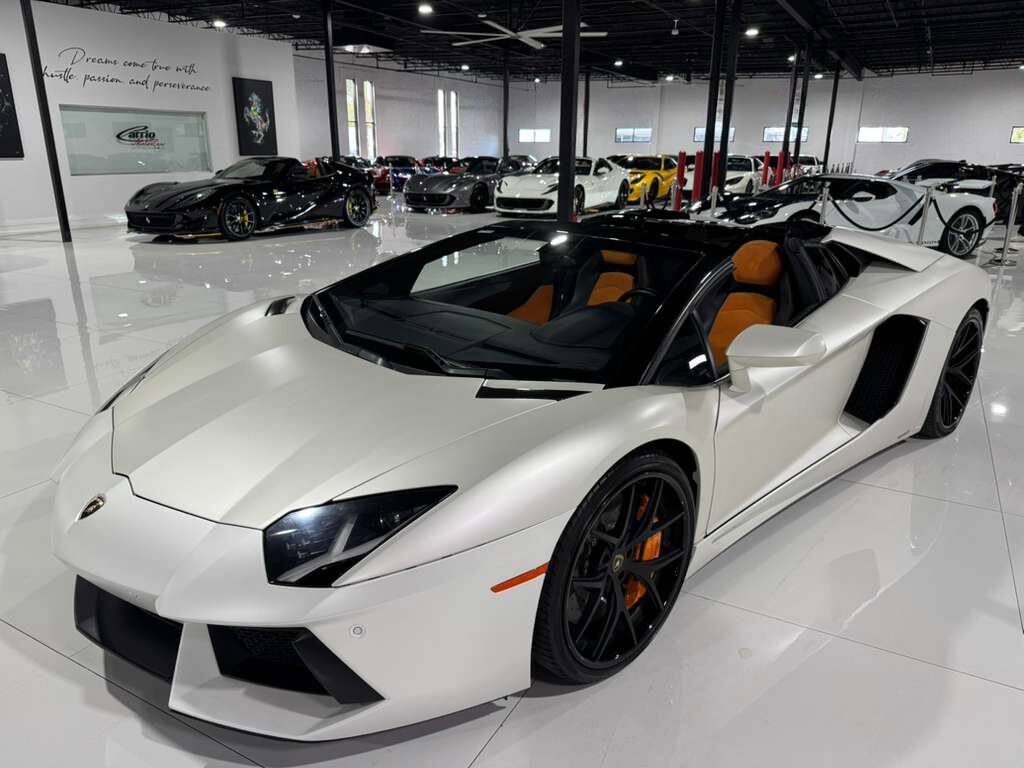 2014 Lamborghini Aventador Roadster Bianco Canopus paint, Sensonum audio system AND MUCH MORE!!