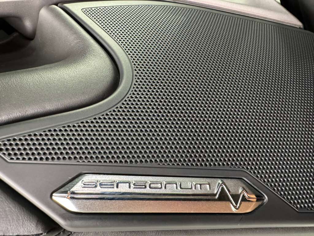 2014 Lamborghini Aventador Roadster Bianco Canopus paint, Sensonum audio system AND MUCH MORE!! Fort Lauderdale FL