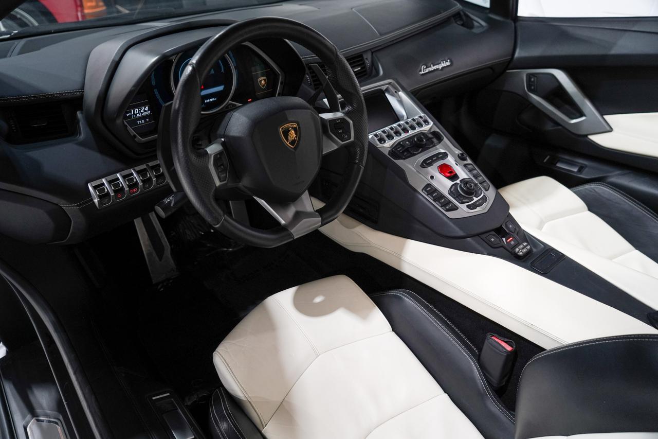 2014 Lamborghini Aventador Roadster Tampa FL