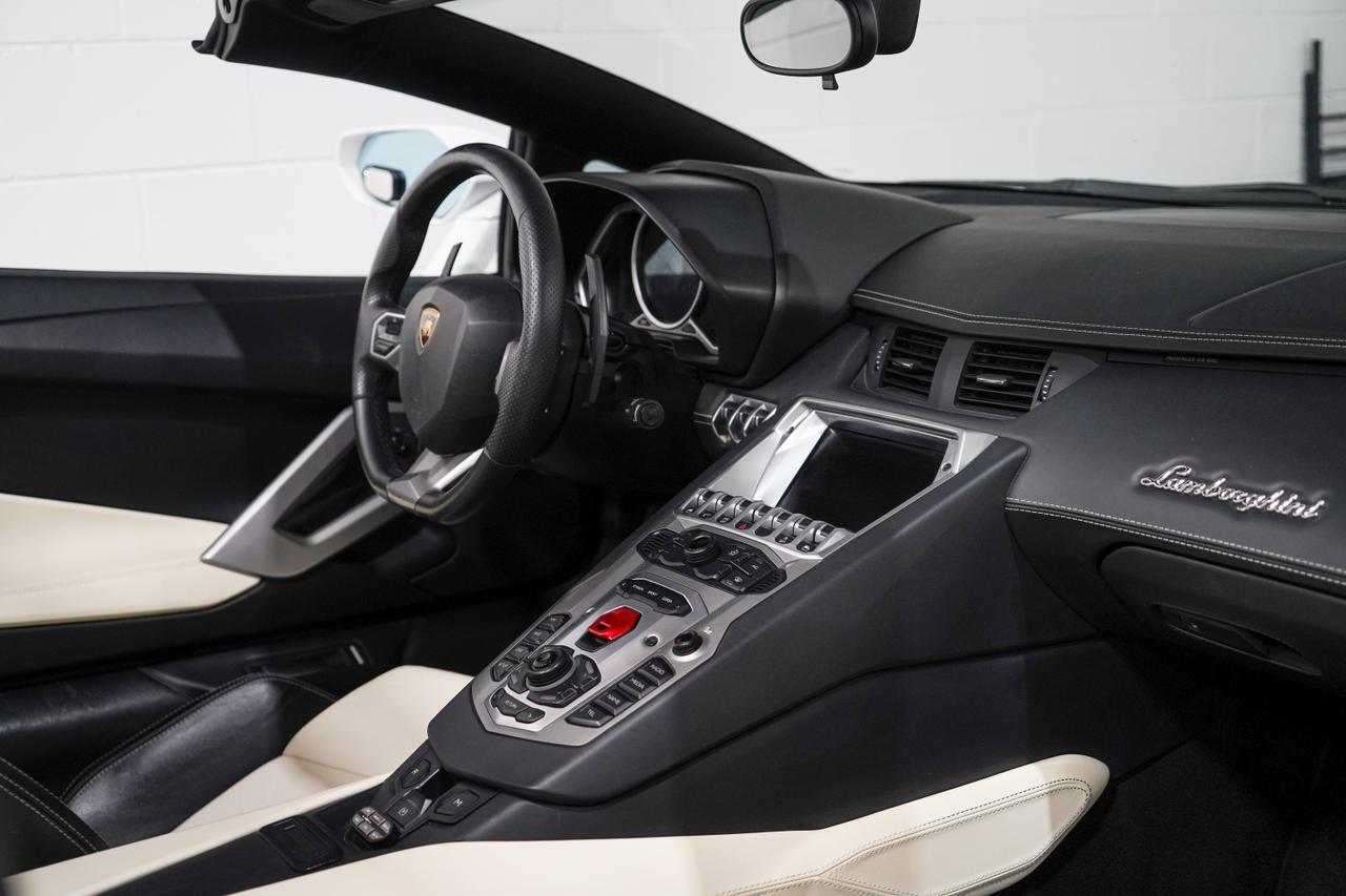 2014 Lamborghini Aventador Roadster Tampa FL