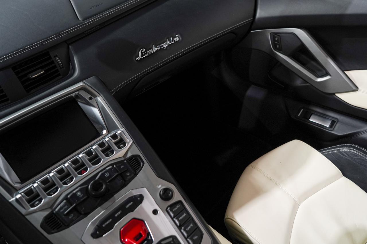 2014 Lamborghini Aventador Roadster Tampa FL
