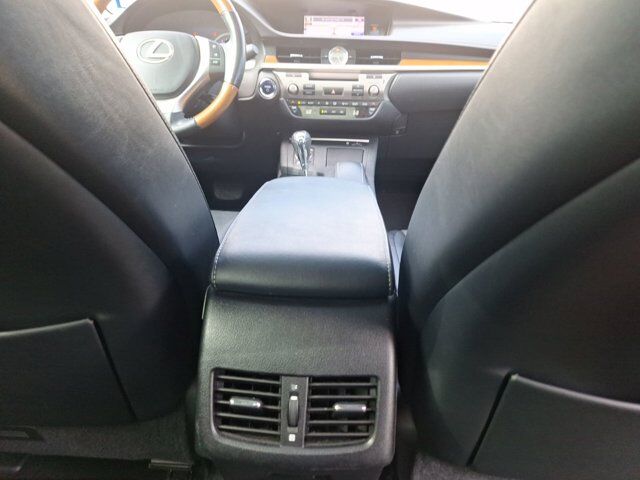 2014 Lexus ES 300h Hybrid Hurst TX