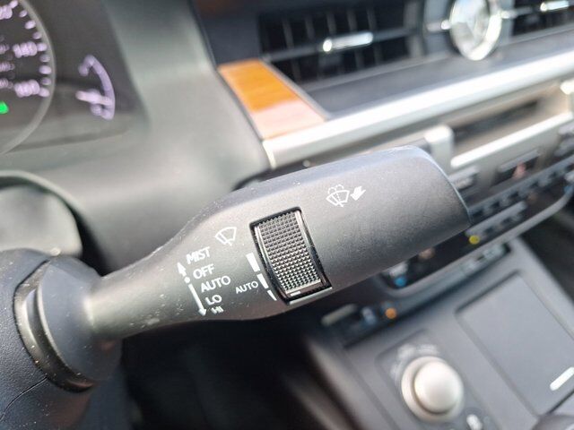 2014 Lexus ES 300h Hybrid Hurst TX