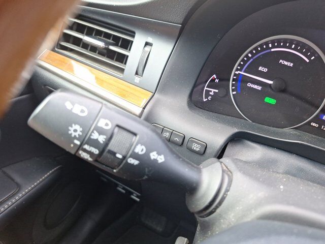 2014 Lexus ES 300h Hybrid Hurst TX