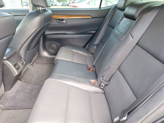 2014 Lexus ES 300h Hybrid Hurst TX