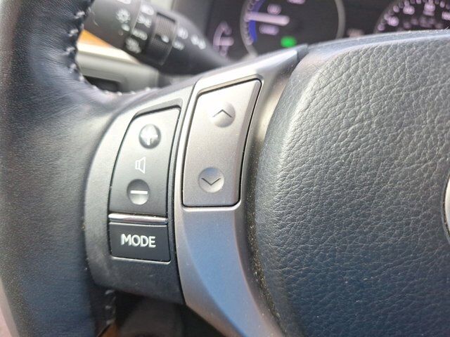 2014 Lexus ES 300h Hybrid Hurst TX