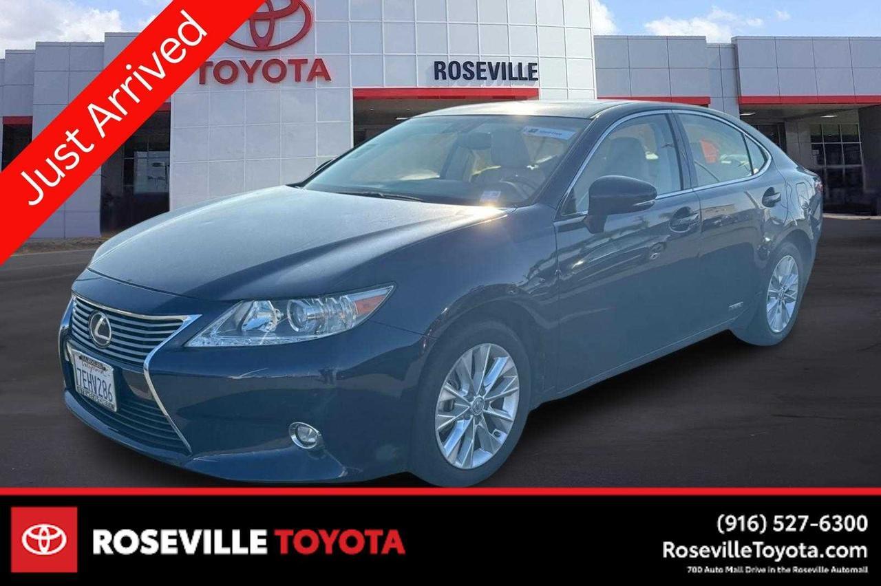 2014 Lexus ES 300h Hybrid