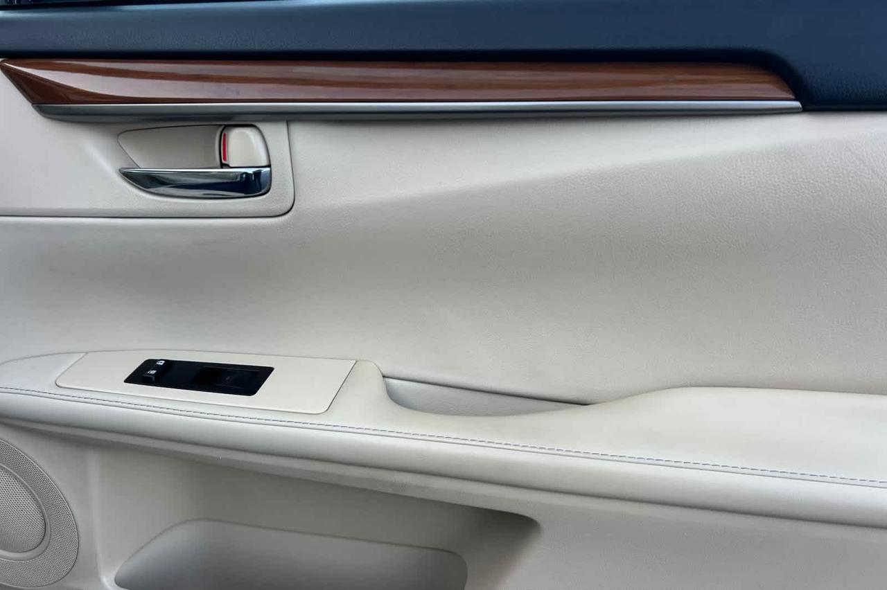 2014 Lexus ES 300h Hybrid Roseville CA