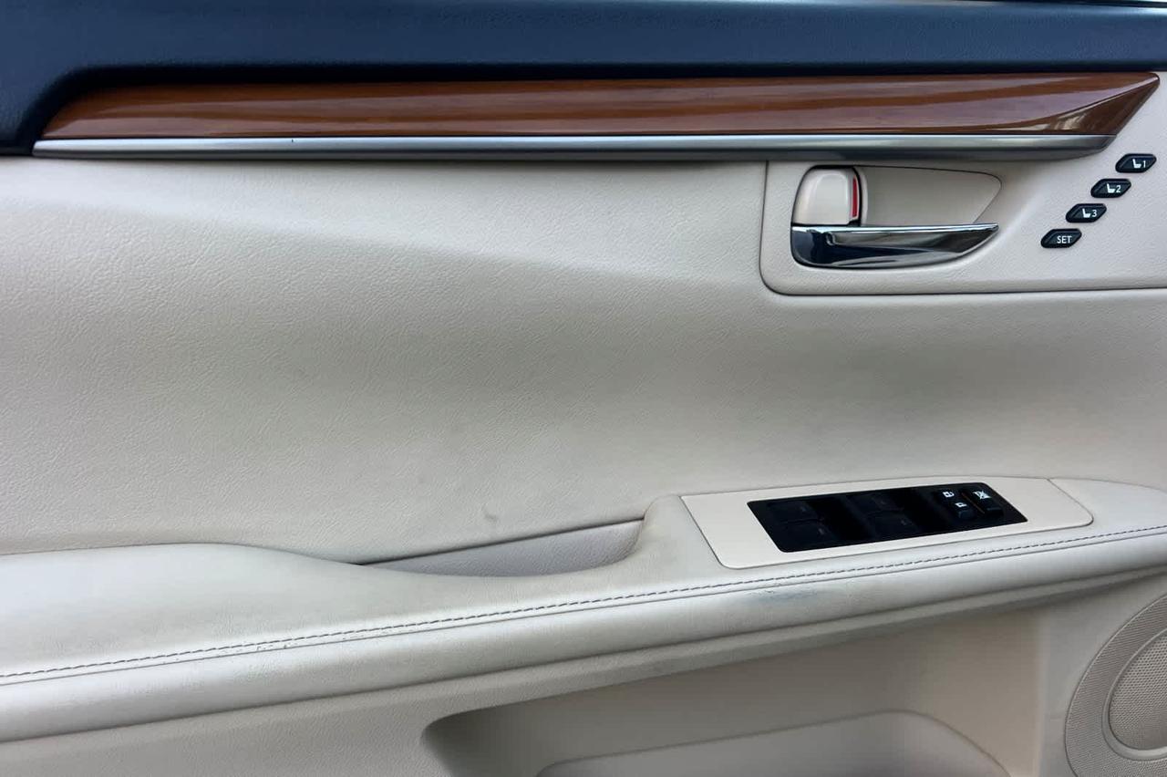 2014 Lexus ES 300h Hybrid Roseville CA